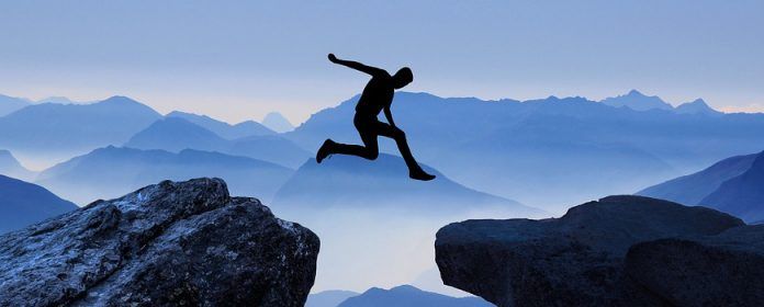 La ley de la entrega del poder – Las 21 leyes irrefutables del liderazgo