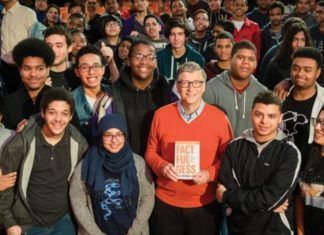 Gate asumirá los costos para que los universitarios tengan Factfulness