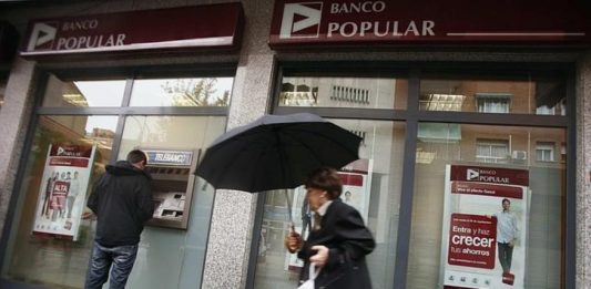 Banco Popular Español fue vendidas por 1 dólar