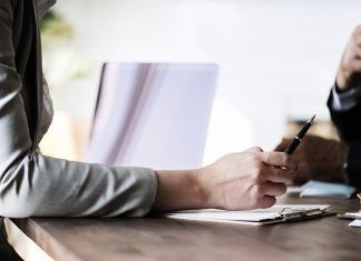 Mejorar el lenguaje corporal beneficia tu negocio