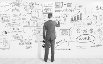 Estratega Digital Vs Community Manager estratega digital