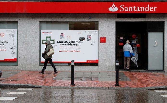 Santander encarece su oferta hipotecaria