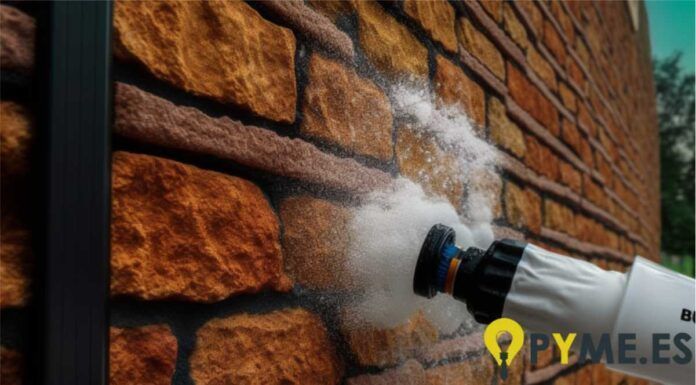 Aislamiento térmico por insuflado en Santiago de Compostela