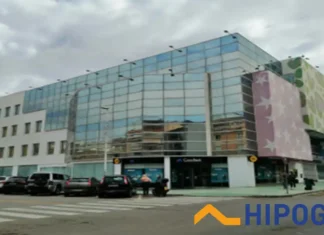 Hipoges formaliza la venta de un centro comercial