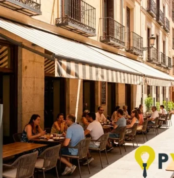 Tipos de toldos más recomendados para terrazas de hostelería en Madrid