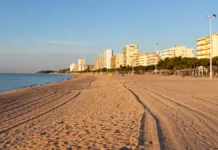 pasarela sobre el Ridaura en Platja d'Aro