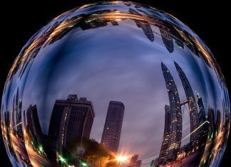 Entidades bancarias continúan concentrándose.