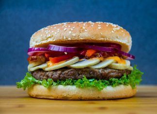Pasos para iniciar un negocio de comida rápida