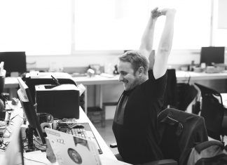 Emprendedores: Cómo trabajar motivado mientras los demás vacacionan